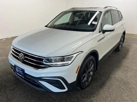 2022 Volkswagen Tiguan.