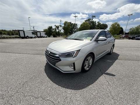 2019 Hyundai Elantra.