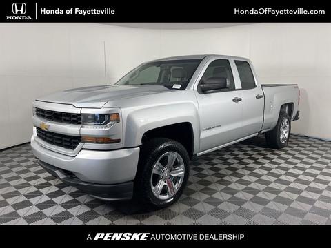 2017 Chevrolet Silverado 1500.