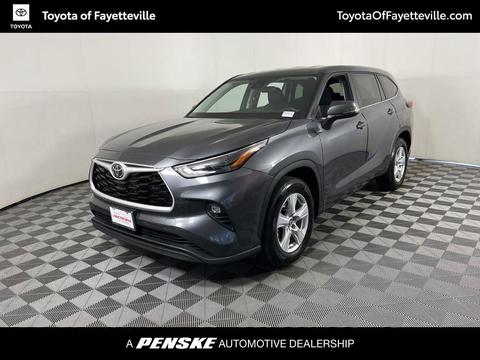2024 Toyota Highlander.