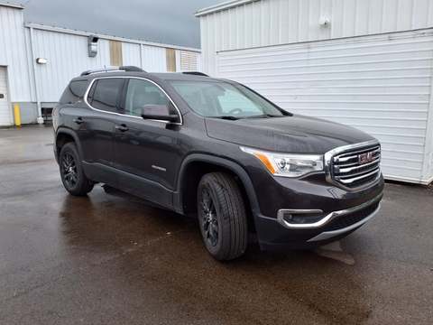 2019 GMC Acadia.