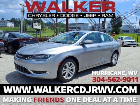 2015 Chrysler 200.