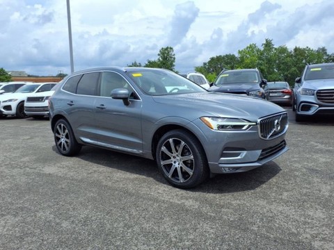 2020 Volvo XC60.