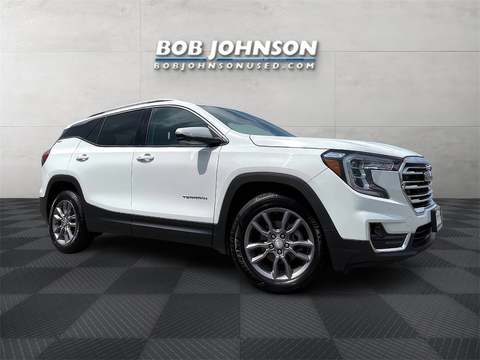 2023 GMC Terrain.