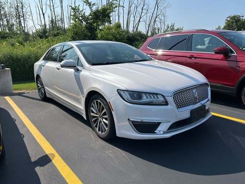 2019 Lincoln MKZ.
