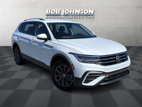 2022 Volkswagen Tiguan.