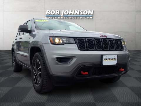 2021 Jeep Grand Cherokee.