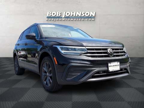 2022 Volkswagen Tiguan.