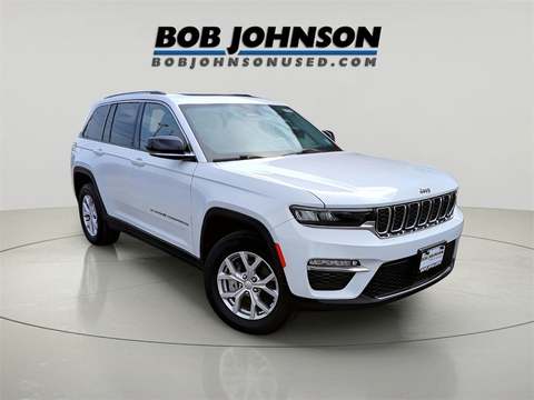 2022 Jeep Grand Cherokee.