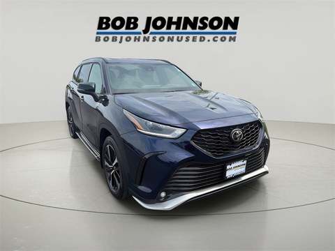 2022 Toyota Highlander.