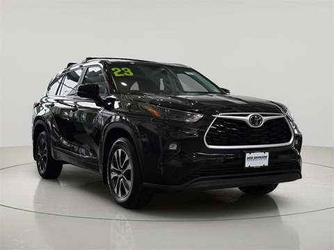 2023 Toyota Highlander.