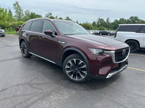 2024 Mazda CX-90.