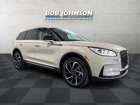 2023 Lincoln Corsair.