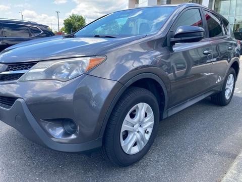 2015 Toyota RAV4.