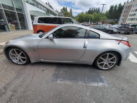 2003 Nissan 350Z.