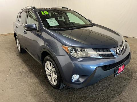 2014 Toyota RAV4.