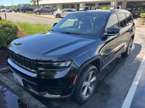 2021 Jeep Grand Cherokee.