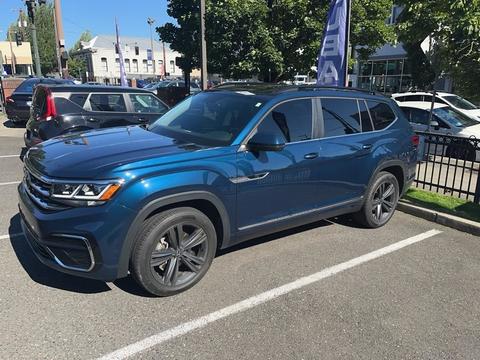 2021 Volkswagen Atlas.