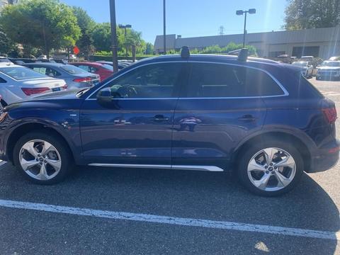 2022 Audi Q5.