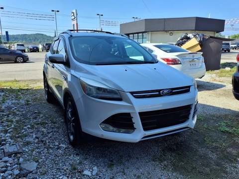 2013 Ford Escape.