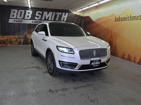 2019 Lincoln Nautilus.