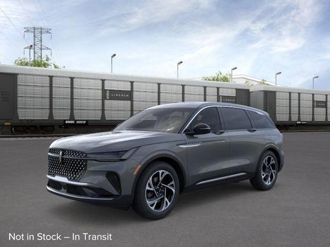 2025 Lincoln Nautilus.