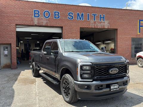 2025 Ford F-350.