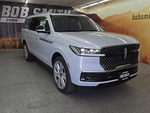 2025 Lincoln Navigator.