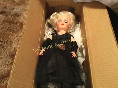 100 Miscellaneous vintage doll.