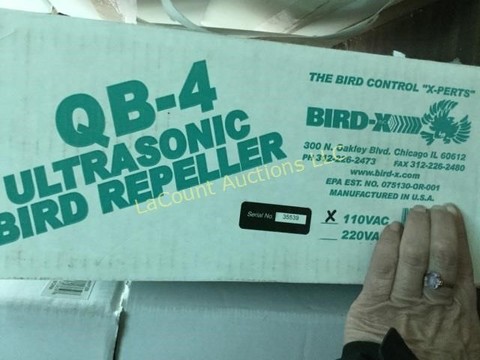 25 Miscellaneous ultrasonic bird repeller QB-4 Bird-X.