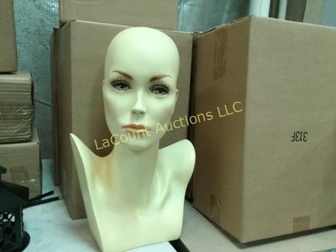 215 Miscellaneous Wig hat Jewelry mannequin Bust lovely eyelashes.