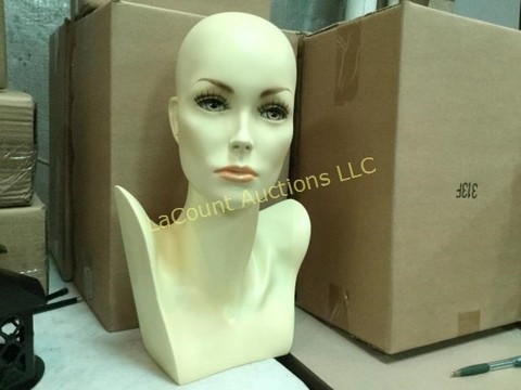 219 Miscellaneous Wig hat Jewelry mannequin Bust lovely eyelashes.