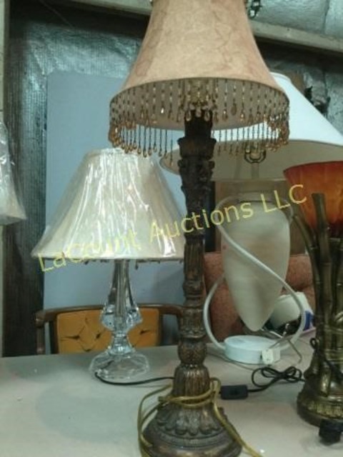 227 Miscellaneous beautiful end table lamp.