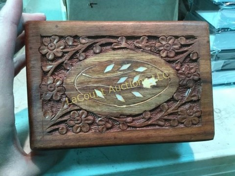340 Miscellaneous carved wood inlaid trinket 6 boxes lined.