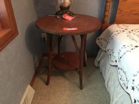 5 Miscellaneous Round wicker type lamp table 26 inch diameter x.