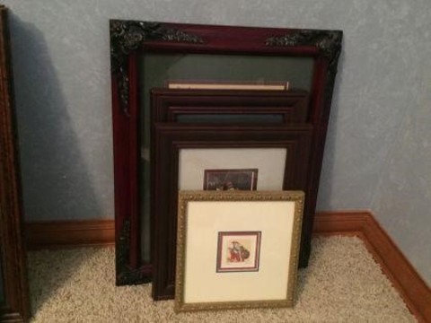 4 Miscellaneous Assorted sized framed decorator pictures.