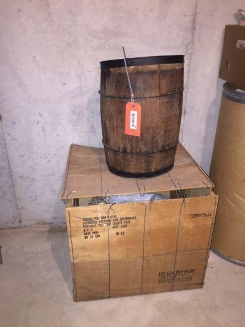 145 Miscellaneous Small wood keg & crate.