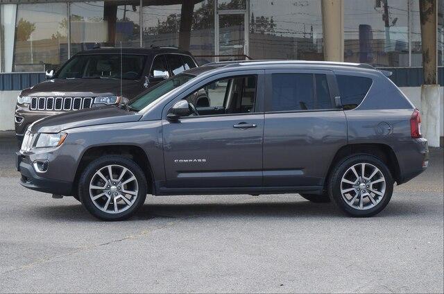 Pre-Owned 2016 Jeep Compass 4WD 4dr High Altitude Edition
