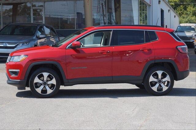 Pre-Owned 2018 Jeep Compass Latitude 4x4